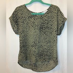 Hippie Rose Green Dot Blouse